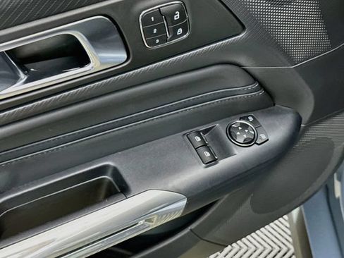 Used 2025 Ford Mustang GT Premium RWD image 18