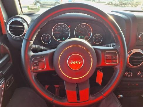 Used 2018 Jeep Wrangler Unlimited Sahara image 67