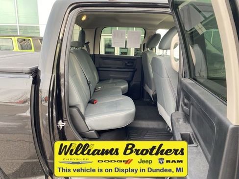 Used 2018 RAM 1500 Express w/ Black Ram 1500 Express Group image 26