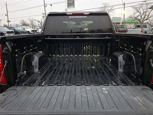 Certified 2022 Chevrolet Silverado 1500 Custom image 30