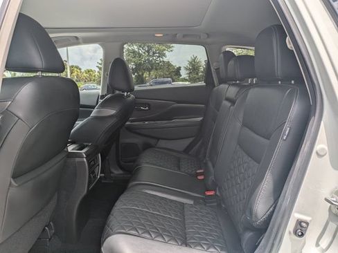 Used 2019 Nissan Murano Platinum w/ Cargo Package AWD/4WD image 14