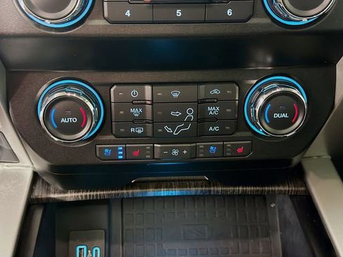 Used 2021 Ford F250 Lariat AWD/4WD image 19