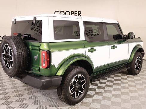 Used 2024 Ford Bronco Outer Banks AWD/4WD image 21