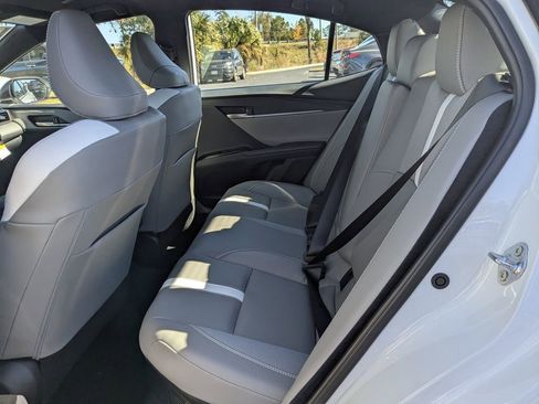New 2026 Toyota Camry SE w/ Convenience Package image 13
