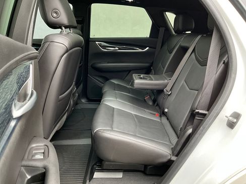 Used 2020 Cadillac XT5 Premium Luxury w/ LPO, Floor Liner Package image 31