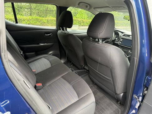 Used 2022 Nissan Leaf S FWD image 24