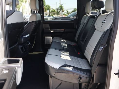 Used 2022 Ford F150 Lightning Platinum AWD/4WD image 43