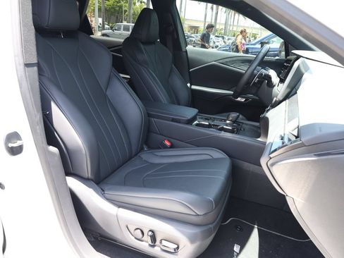 Used 2024 Lexus RX 350 F Sport w/ Convenience Package AWD/4WD image 20