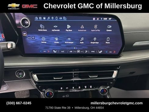 Used 2025 Chevrolet Traverse LT FWD image 25