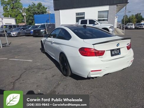 Used 2015 BMW M4 Coupe RWD image 9
