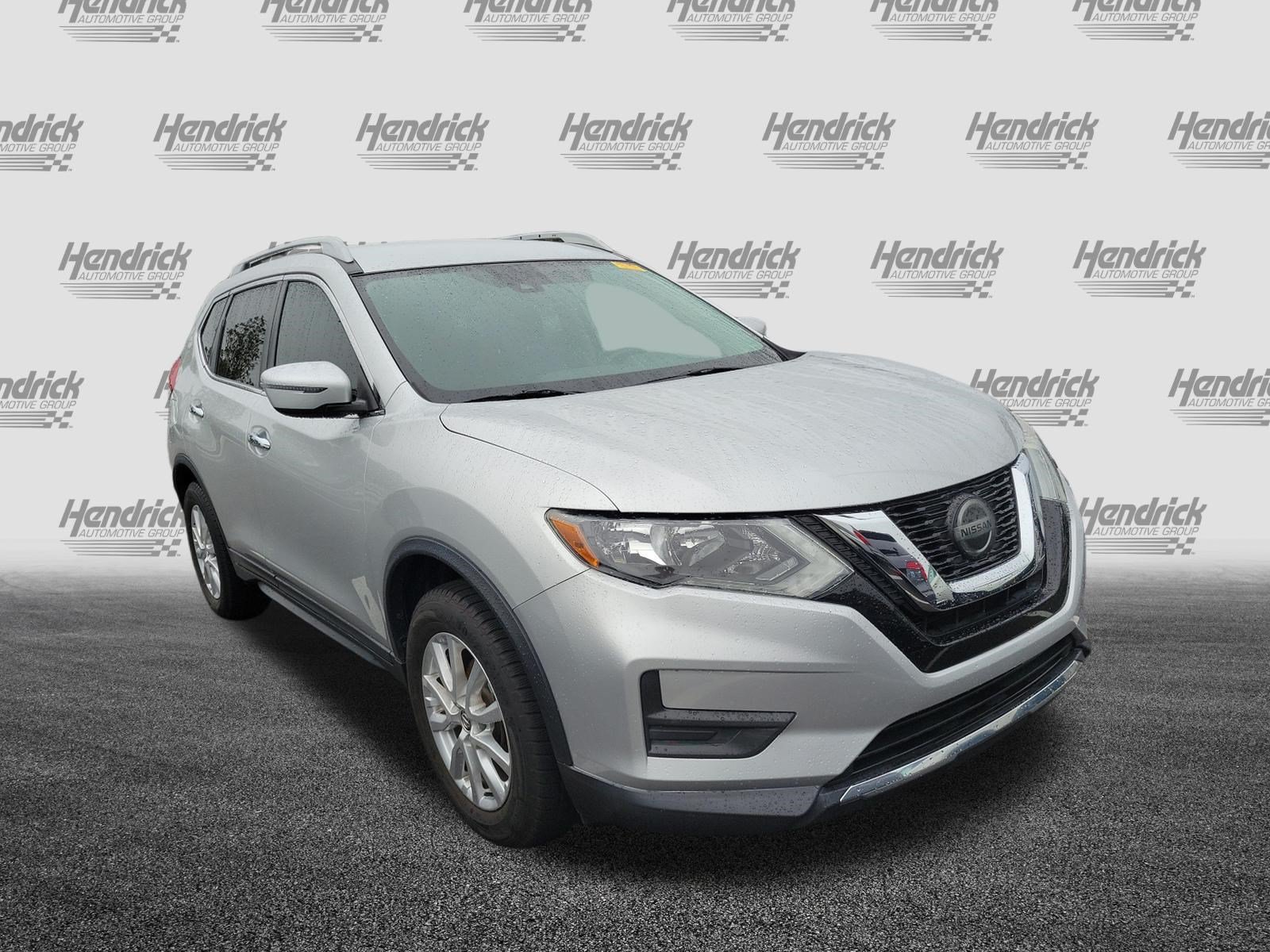 Used 2020 Nissan Rogue S w/ Special Edition Package FWD image 2