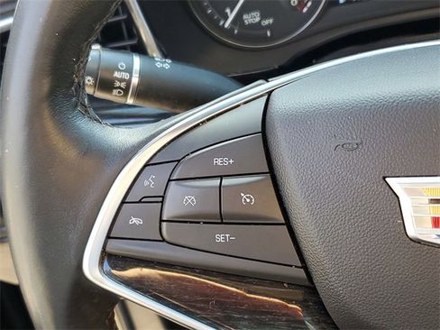 Certified 2022 Cadillac XT5 Premium Luxury w/ Technology Package image 11