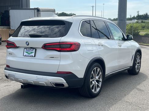 Used 2019 BMW X5 xDrive50i w/ Executive Package AWD/4WD image 7
