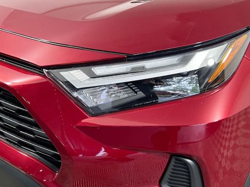 Used 2024 Toyota RAV4 XLE image 12