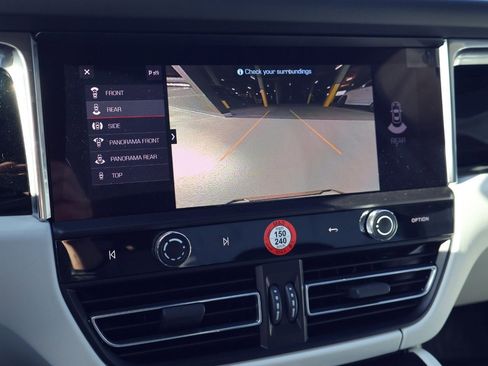 New 2026 Porsche Macan S image 19