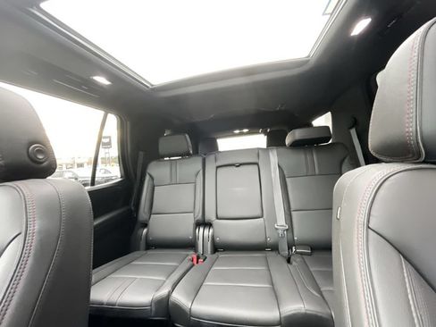 Used 2024 Chevrolet Tahoe RST w/ Luxury Package AWD/4WD image 21