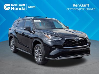 Used 2021 Toyota Highlander Platinum