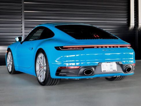 Certified 2021 Porsche 911 Carrera S RWD image 3