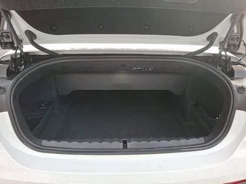 Used 2023 BMW 430i xDrive Convertible w/ M Sport Package image 27