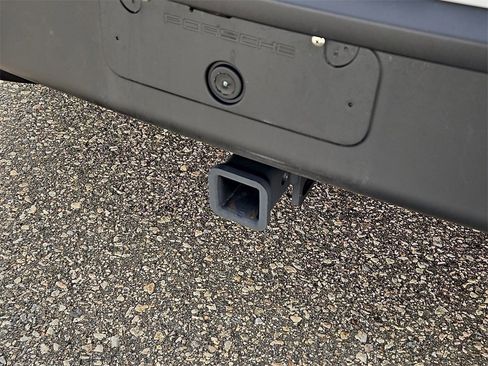 Certified 2025 Porsche Macan image 26