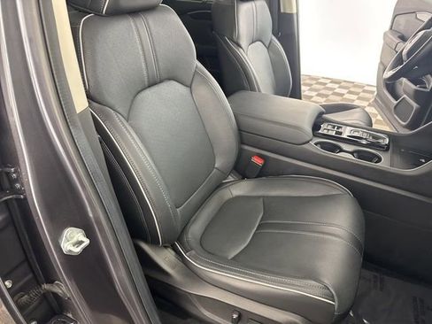 Used 2024 Honda Pilot Elite image 34