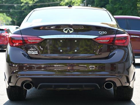 Used 2019 INFINITI Q50 Luxe w/ Essential Package (3.0T Luxe) AWD/4WD image 5