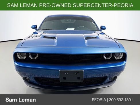 Used 2023 Dodge Challenger SXT w/ Blacktop Package RWD image 2