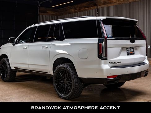 Used 2021 Cadillac Escalade ESV Sport w/ Driver Assist Tech Package image 7