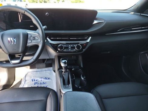 Used 2024 Buick Envista Sport Touring w/ Convenience I Package FWD image 13