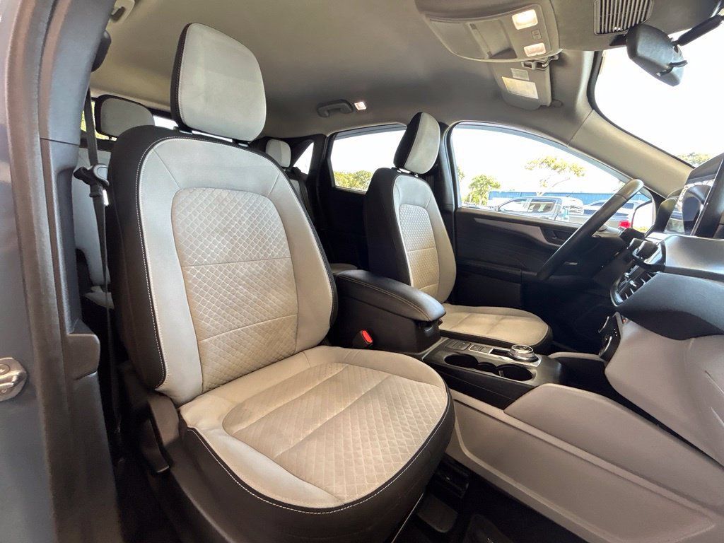 Certified 2023 Ford Escape Active FWD image 26