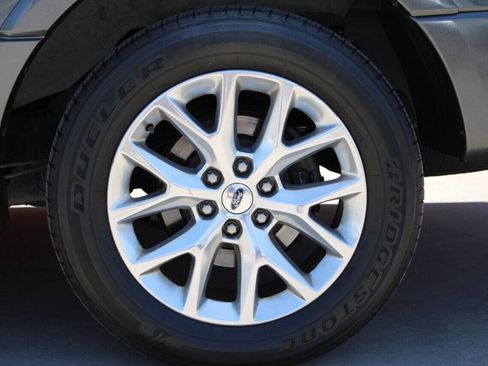 Used 2017 Ford Expedition EL Limited image 17