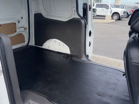 Used 2020 Ford Transit Connect XL image 3