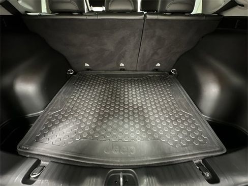 Used 2022 Jeep Compass Trailhawk w/ Trailhawk Convenience Group image 23