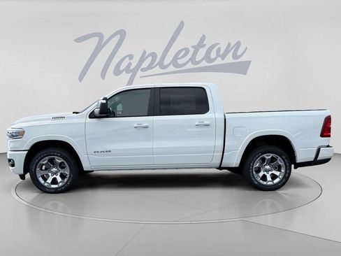 New 2026 RAM 1500 Big Horn AWD/4WD image 6