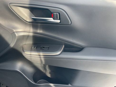 Used 2023 Toyota Crown XLE image 25