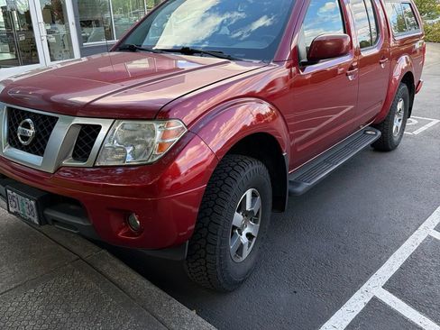 Used 2013 Nissan Frontier PRO-4X w/ Pro-4x Luxury Pkg AWD/4WD image 1