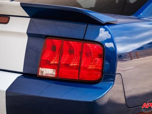 Used 2009 Ford Mustang Shelby GT500 RWD image 41