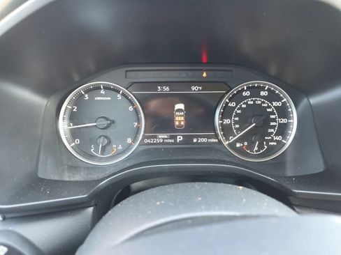 Used 2025 Mitsubishi Outlander SE AWD/4WD image 24
