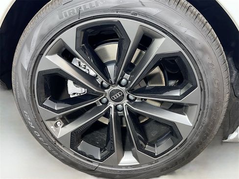 New 2026 Audi Q7 3.0T Premium Plus image 31