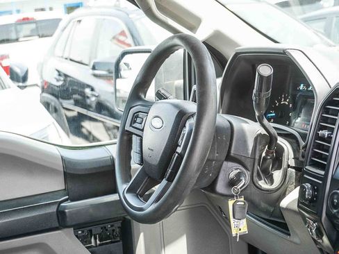 Used 2018 Ford F150 XL w/ Equipment Group 101A Mid AWD/4WD image 15
