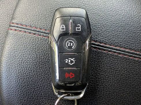 Used 2016 Ford Mustang GT Premium w/ Equipment Group 401A RWD image 33