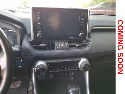 Used 2019 Toyota RAV4 XSE w/ XSE Weather Package AWD/4WD image 14