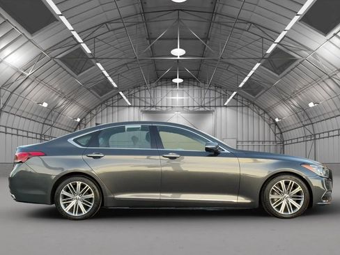 Used 2018 Genesis G80 3.8 w/ Option Group 02 image 8