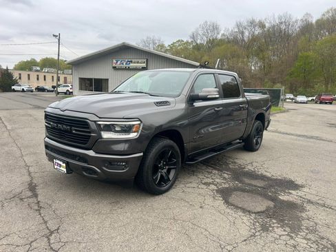 Used 2020 RAM 1500 Big Horn AWD/4WD image 2