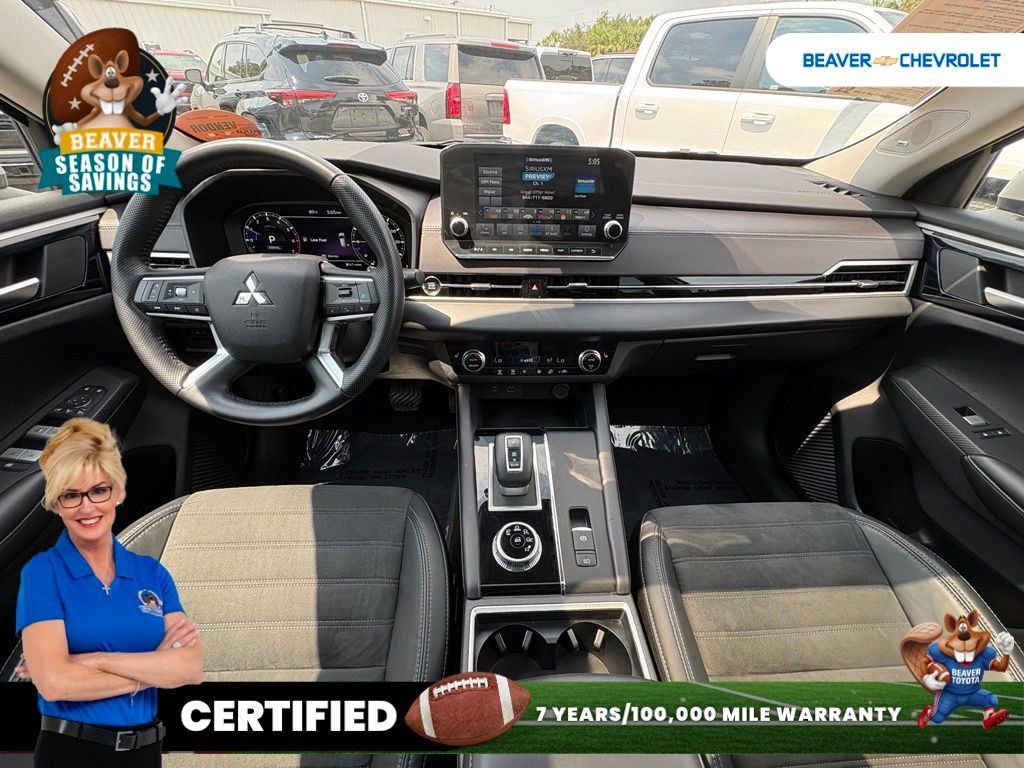 Used 2023 Mitsubishi Outlander SE FWD image 26