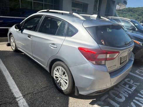 Used 2017 Subaru Impreza 2.0i Premium AWD/4WD image 5