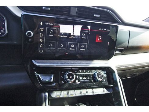 Used 2023 GMC Sierra 1500 Denali w/ Technology Package image 10