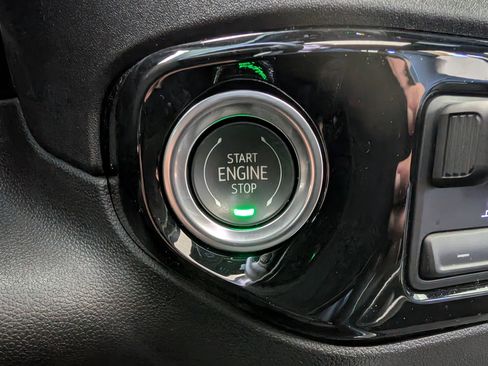 Used 2025 Chevrolet Silverado 2500 High Country w/ High Country Premium Package image 35