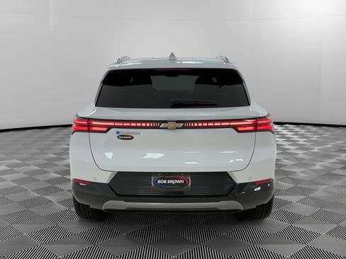 Certified 2025 Chevrolet Equinox EV LT w/ Convenience Package FWD image 4