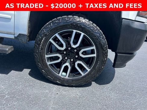 Used 2019 Chevrolet Silverado 1500 LT image 8